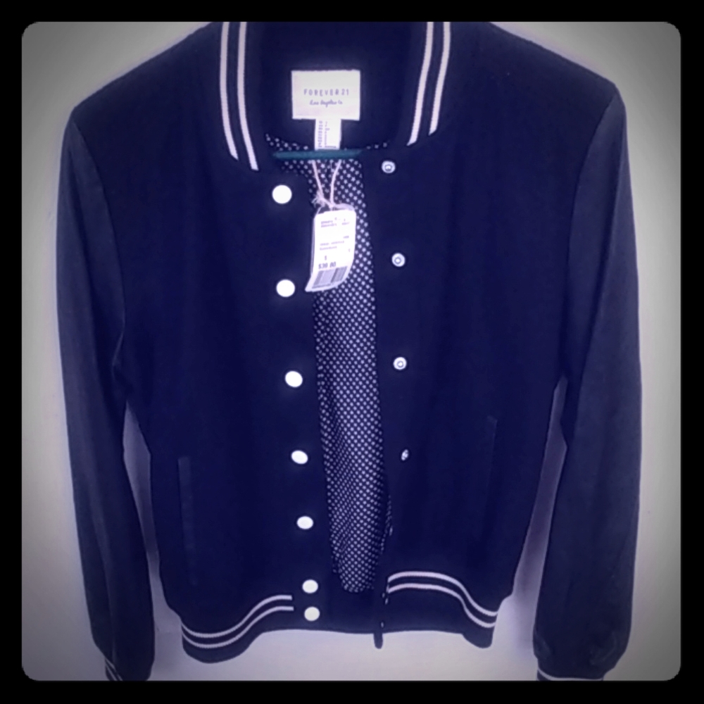 Forever 21 Black casual ladies jacket.
